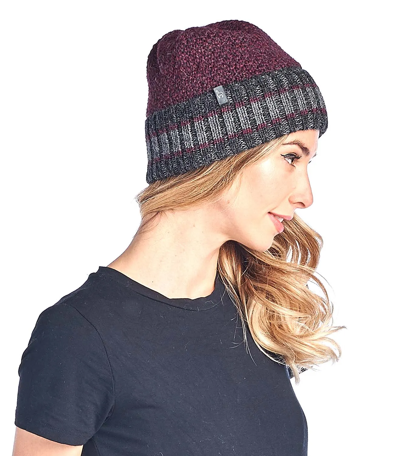 Alpaca Beanie Hat - Carrera - Sangria