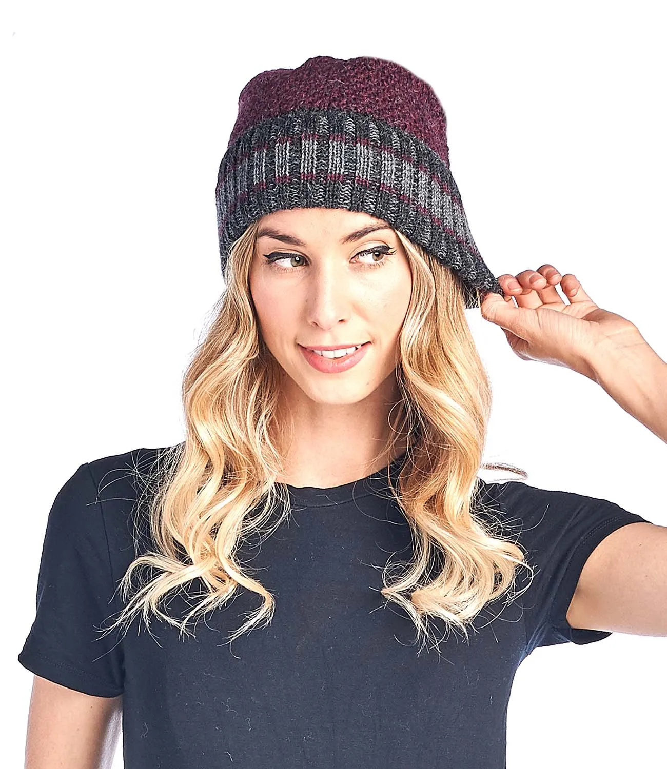 Alpaca Beanie Hat - Carrera - Sangria