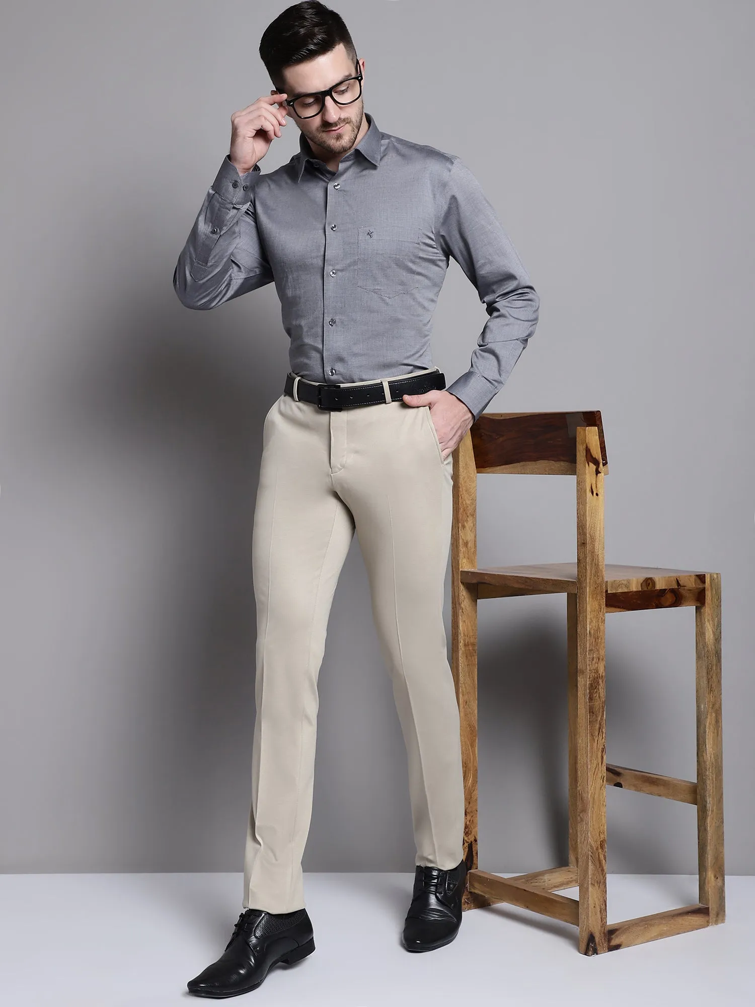 Cantabil Beige Solid Non Pleated Regular Fit Mid Rise Formal Trousers for Men