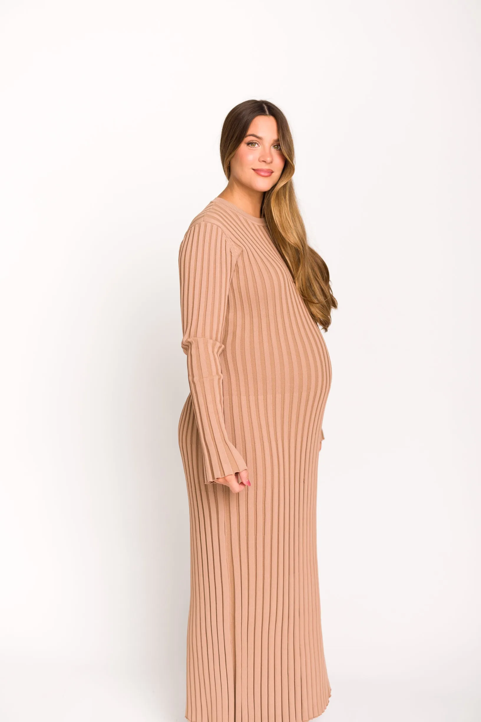 Colette Premium Long Sleeved Ribbed Knit Maxi Dress in Dark Natural - Bump Friendly