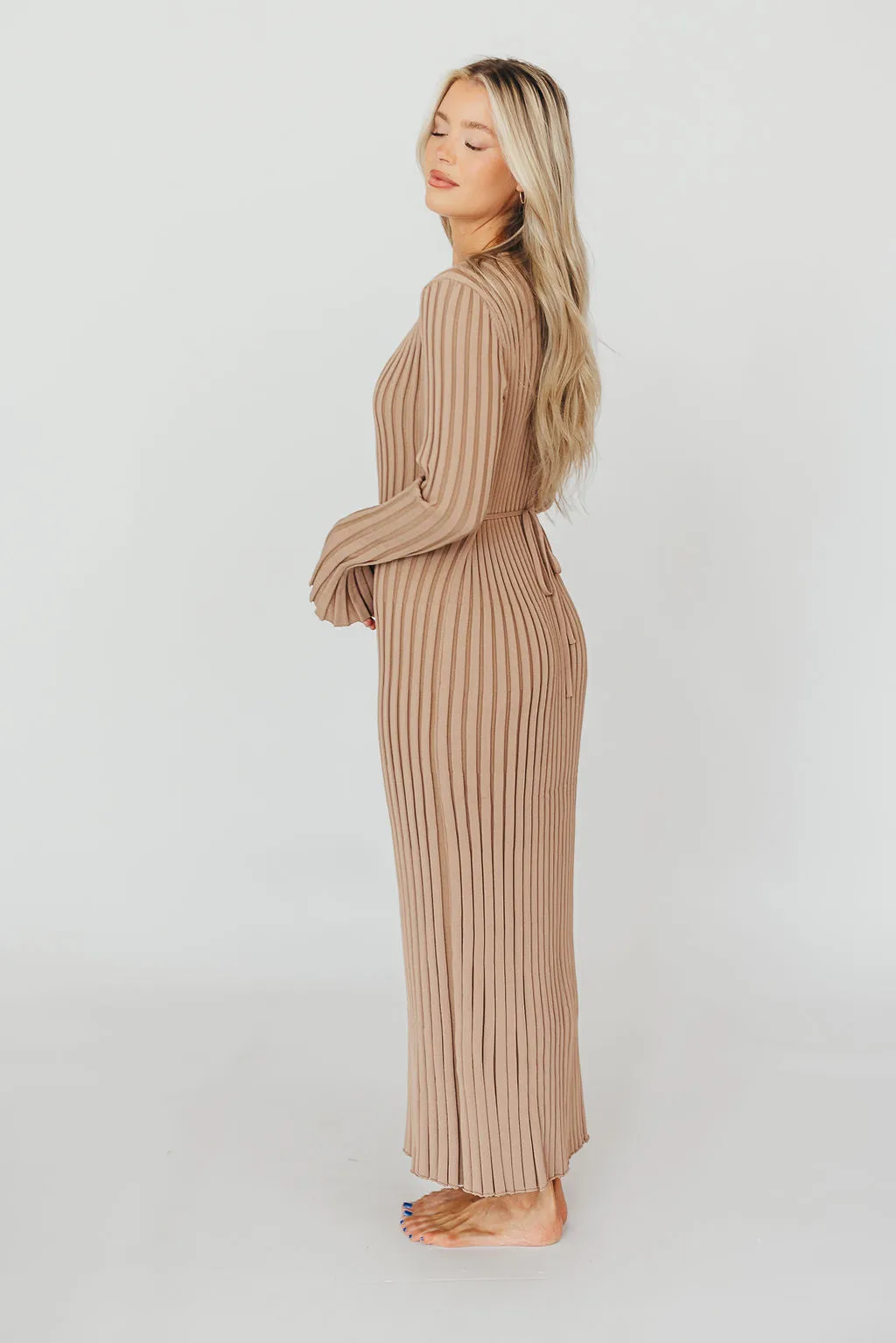 Colette Premium Long Sleeved Ribbed Knit Maxi Dress in Dark Natural - Bump Friendly