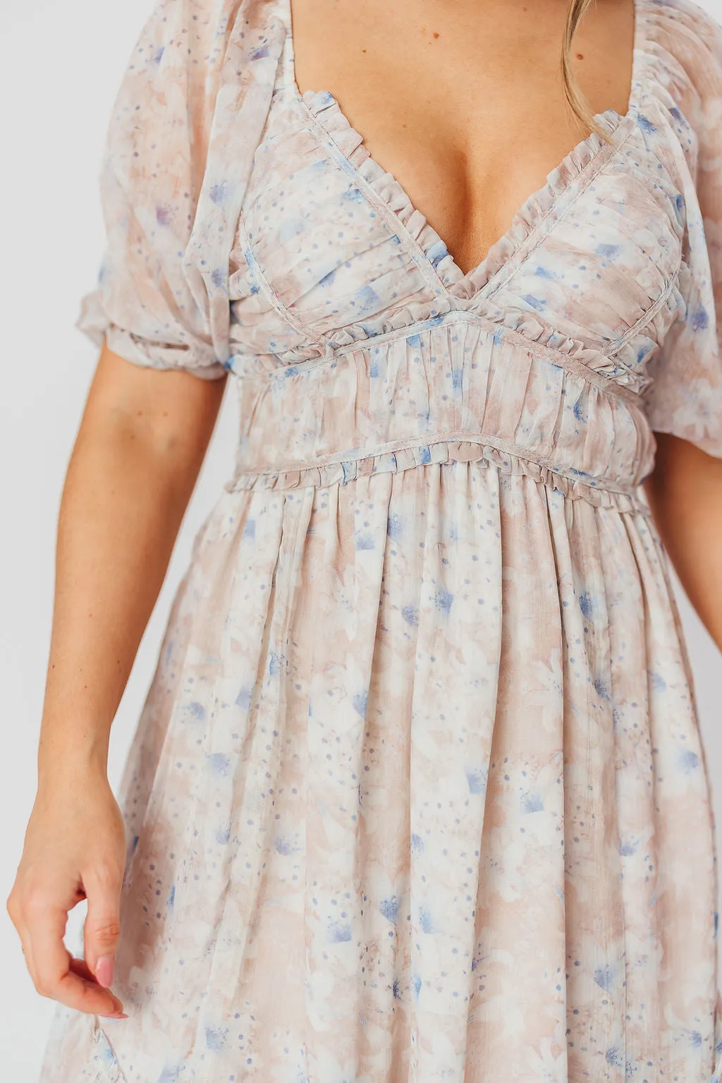 Daphne Maxi Dress in Beige Blue Floral - Bump Friendly & Inclusive Sizing (S-3XL)