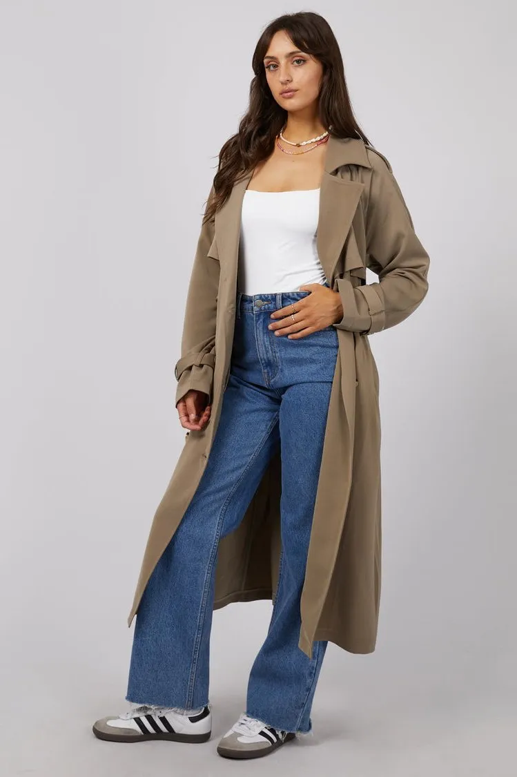 Eve Staple Trench Coat | Tan