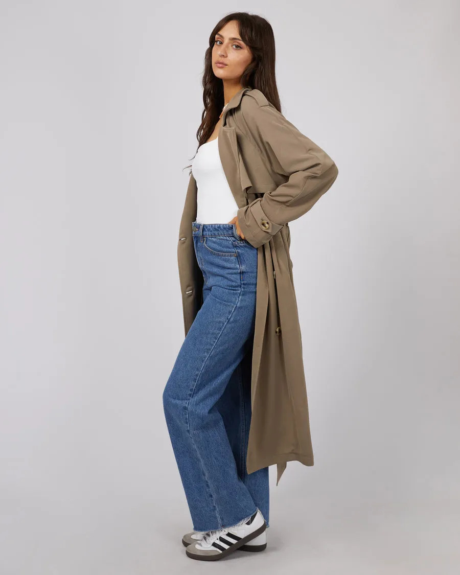 Eve Staple Trench Coat | Tan