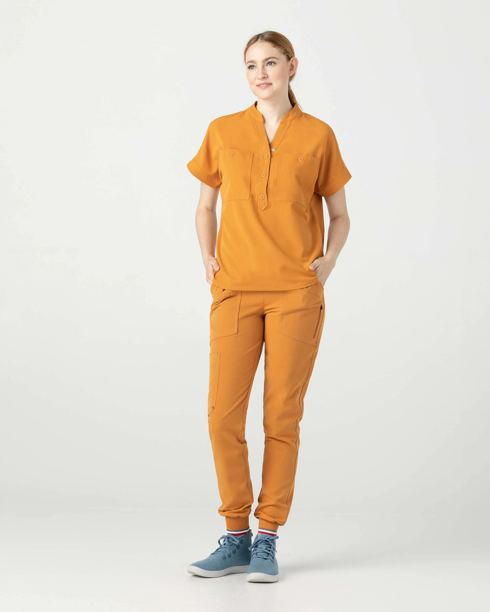 FYSEL® Fiji‎ ‎ Banded Collar Scrub Top