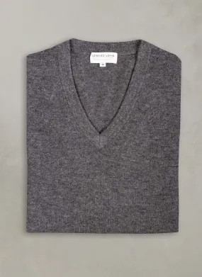 Men's Tribeca V-Neck Cashmere Sweater in Charcoal Heather