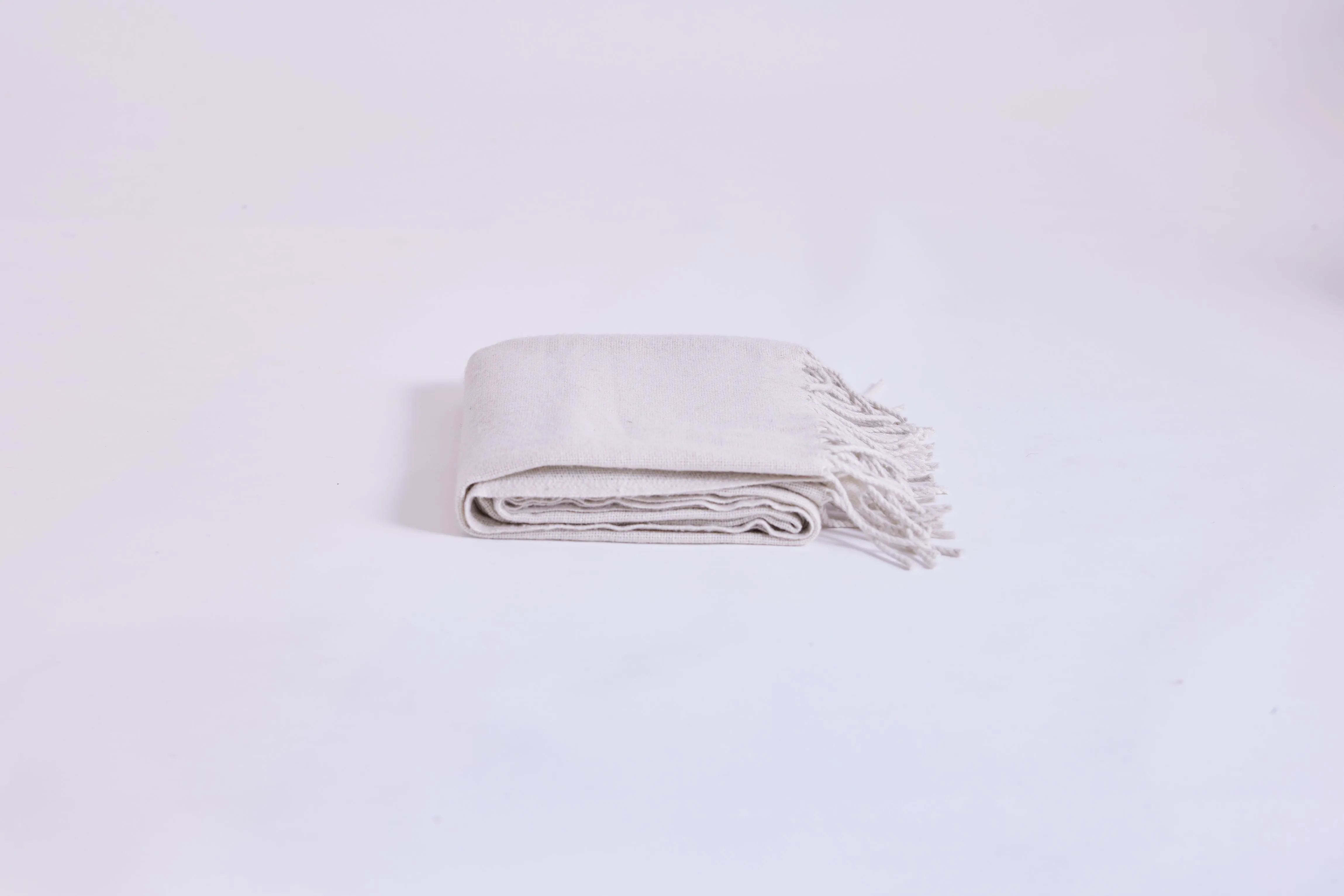 Mistri by Reve - Blended Throw - White