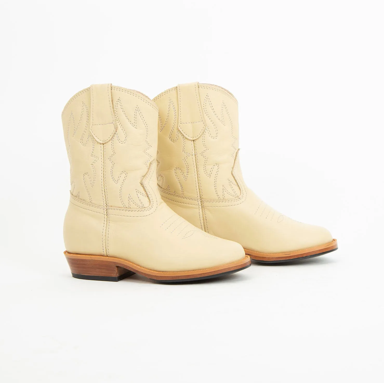 MK221350 - NEW Dirt Kickers Boots Butter [Western Leather Boots]